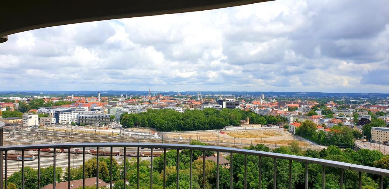 Suite-Xxi City View Hotelturm אוגסבורג מראה חיצוני תמונה