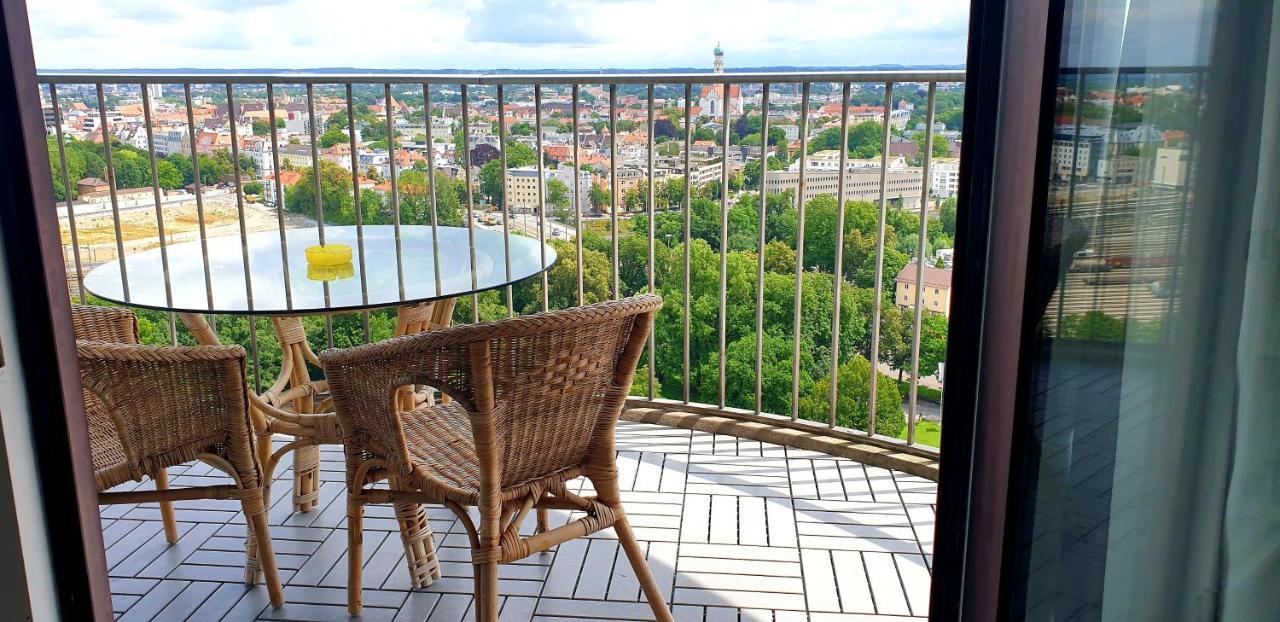 Suite-Xxi City View Hotelturm אוגסבורג מראה חיצוני תמונה