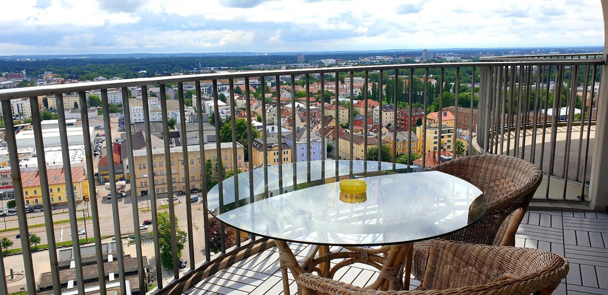 Suite-Xxi City View Hotelturm אוגסבורג מראה חיצוני תמונה