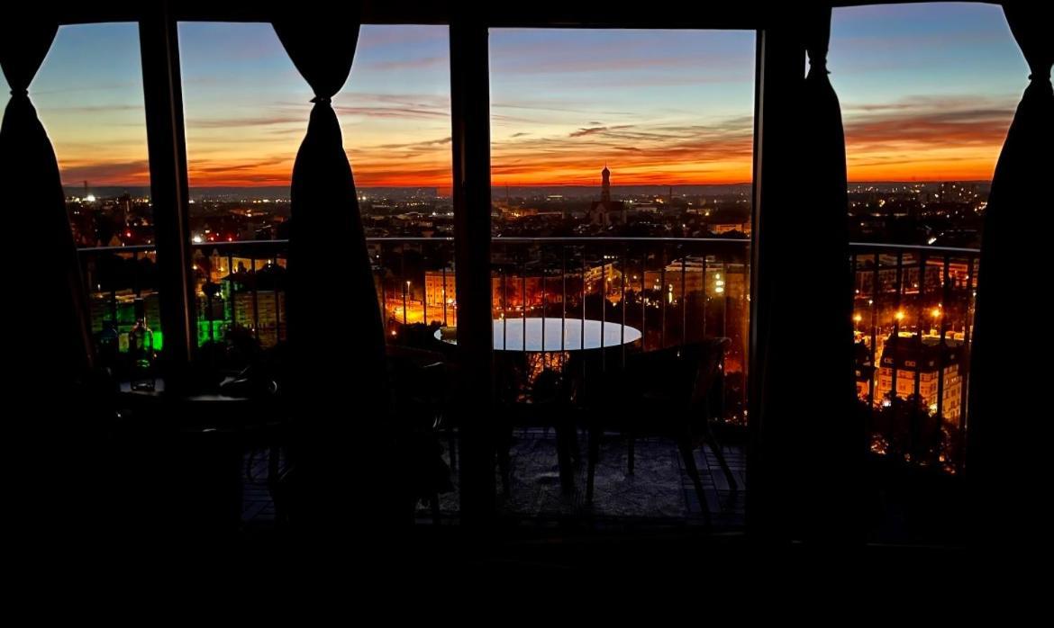 Suite-Xxi City View Hotelturm אוגסבורג מראה חיצוני תמונה
