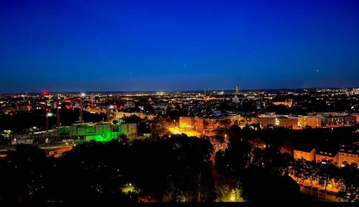 Suite-Xxi City View Hotelturm אוגסבורג מראה חיצוני תמונה