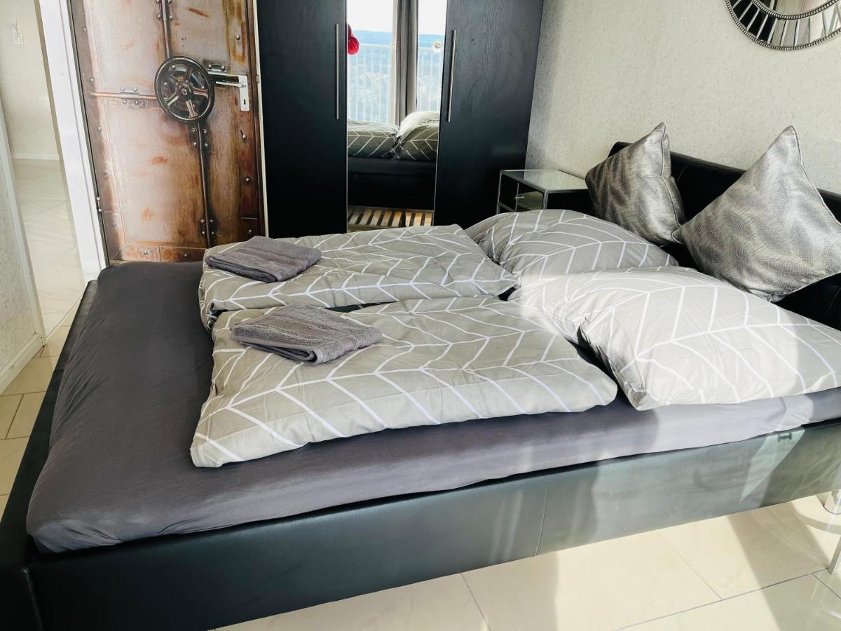 Suite-Xxi City View Hotelturm אוגסבורג מראה חיצוני תמונה